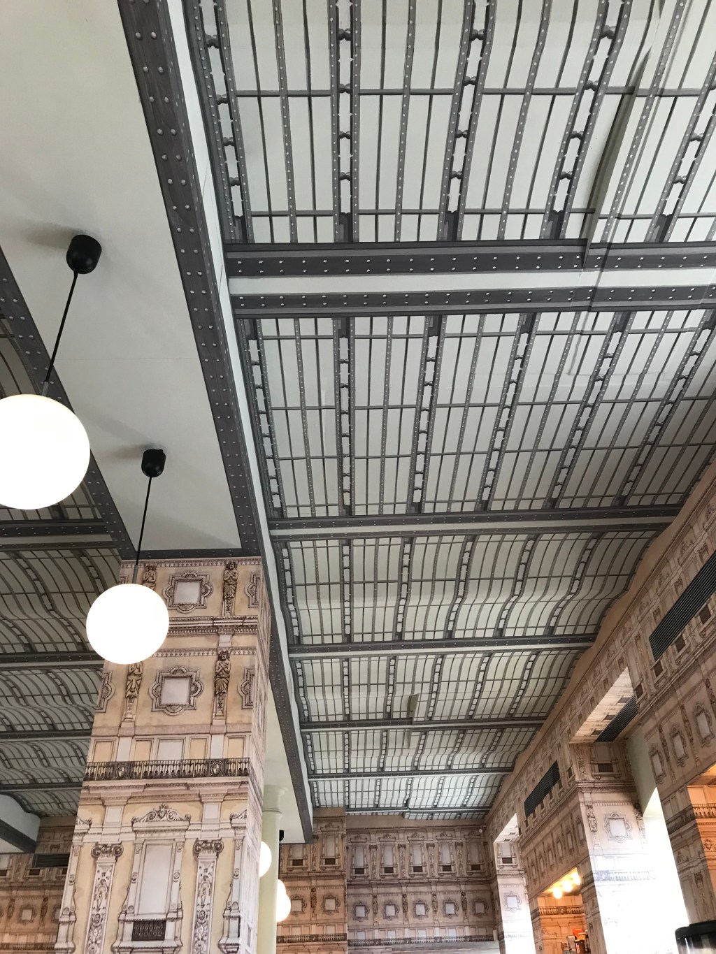 Bar Luce by&nbsp;Prada